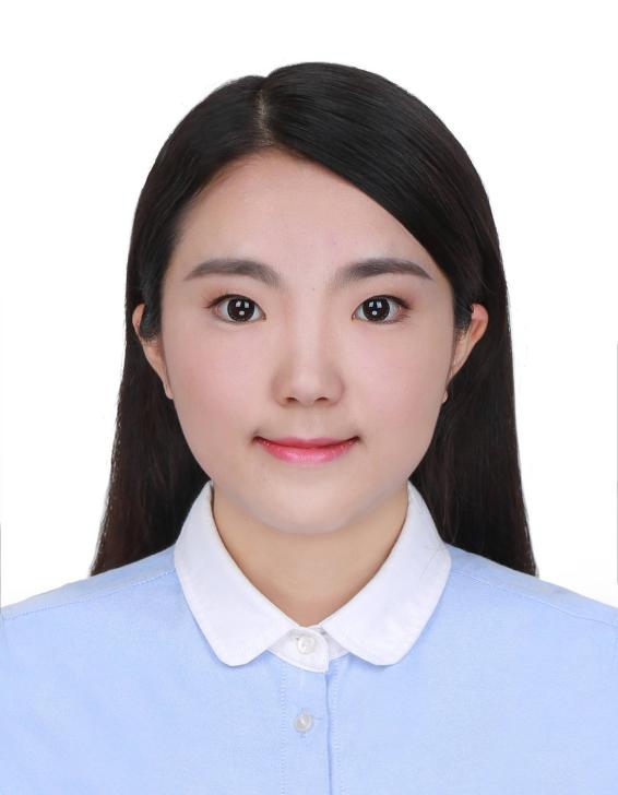 胡月.jpg
